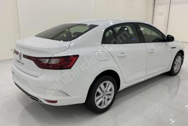 RENAULT MEGANE- 4- SD- 21/25; ARAÇ BİLGİLERİ VE RESİMLERİ