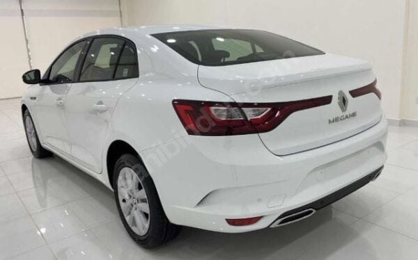 RENAULT MEGANE- 4- SD- 21/25; ARAÇ BİLGİLERİ VE RESİMLERİ