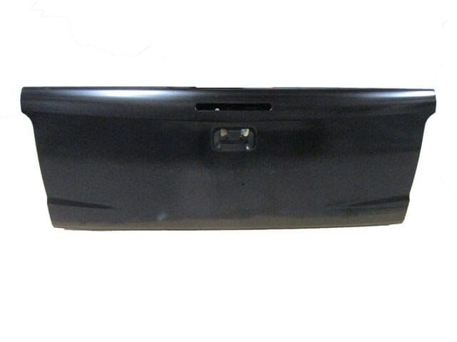 MITSUBISHI L200- PICK UP- 15/18; ARKA BAGAJ KAPAĞI KOMPLE (STOP LAMBA DELİKLİ) (TW)