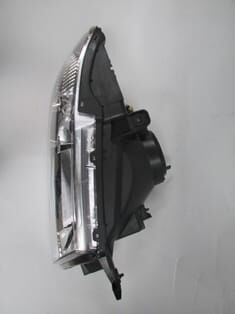 MITSUBISHI PAJERO- 04/06; FAR LAMBASI SAĞ MANUEL BEYAZ TİP SARI/BEYAZ SİNYALLİ (CASP)