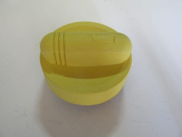 RENAULT LAGUNA- 99/01; MOTOR YAĞ KAPAĞI SARI