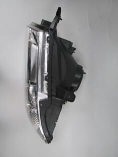 MITSUBISHI PAJERO- 04/06; FAR LAMBASI SOL MANUEL BEYAZ TİP SARI/BEYAZ SİNYALLİ (CASP)