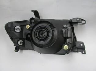 MITSUBISHI PAJERO- 04/06; FAR LAMBASI SOL MANUEL BEYAZ TİP SARI/BEYAZ SİNYALLİ (CASP)