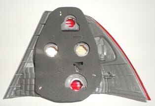 TOYOTA COROLLA- ZZE121- 02/03; STOP LAMBASI SOL KIRMIZI/ŞEFFAF SARI (CASP) (E MARKLI)