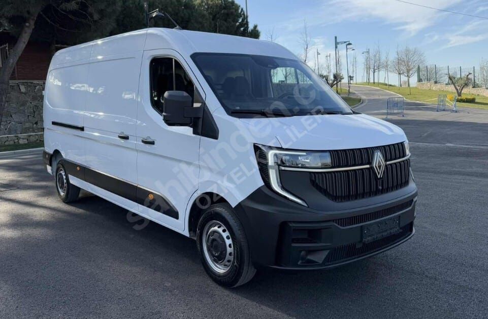 RENAULT MASTER- 5- 24/25; ARAÇ BİLGİLERİ VE RESİMLERİ
