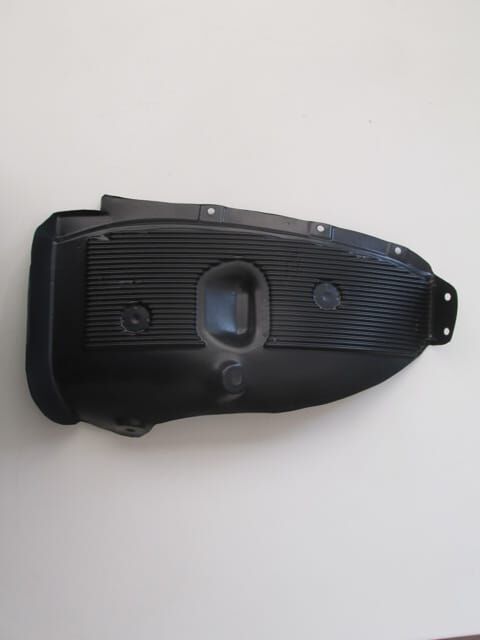 HYUNDAI ACCENT- BLUE- 11/18; ARKA ÇAMURLUK DAVLUMBAZI SAĞ