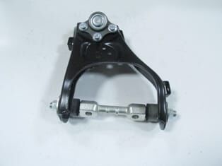 ISUZU D MAX- PICK UP- 07/12; ÖN ÜST TABLA SAĞ 4X4 (ROTİLLİ/AYAR KOLLU)(SALINCAK)(SH)