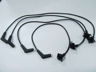 FORD ESCORT- 95/99; BUJİ KABLOSU TAKIM (J4B)1.3 cc (YOW JUNG)