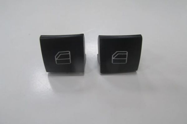 MERCEDES A CLASS- W176- 11/17; ÖN SOL KAPI SAĞ/SOL AÇMA DÜĞME BUTONU SET (2 PARÇA)